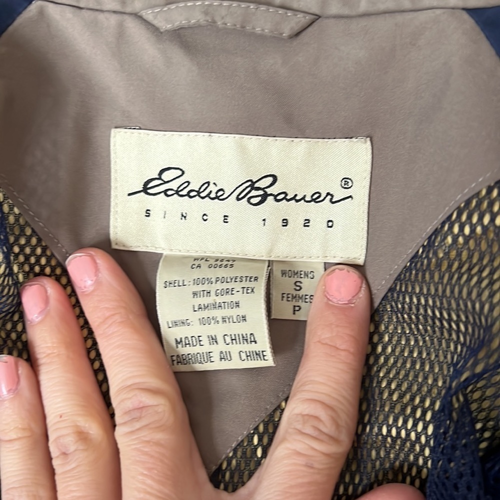 Eddie Bauer vintage women’s wind breaker - Picture 4 of 15